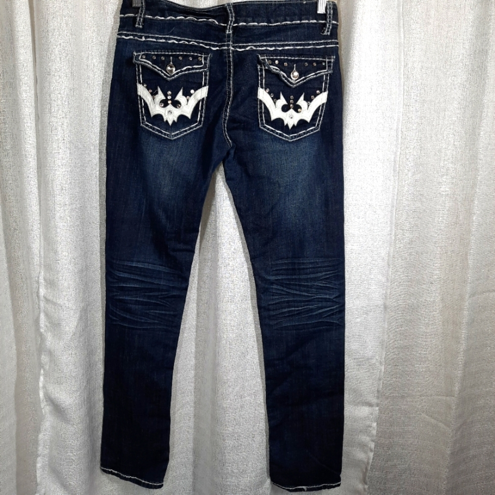 084 Liuce' s Jeans Studded Distressed 5-Pocket Sz 13 Juniors